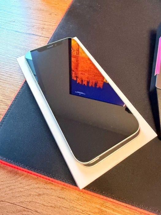 iPhone 12 64GB Biały – Stan IDEALNY – Jak Nowy!