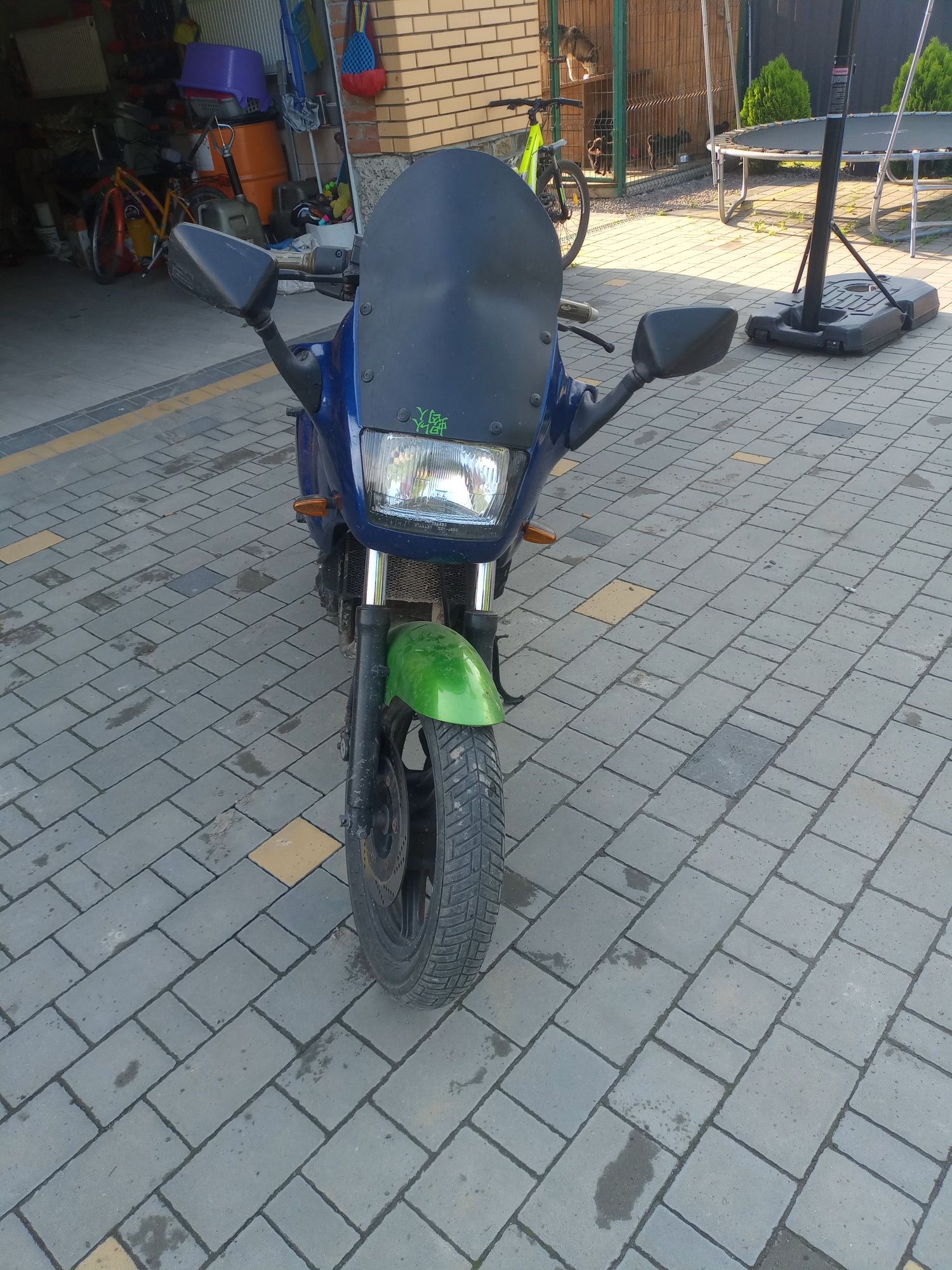 Кавасакі GPZ 500 S