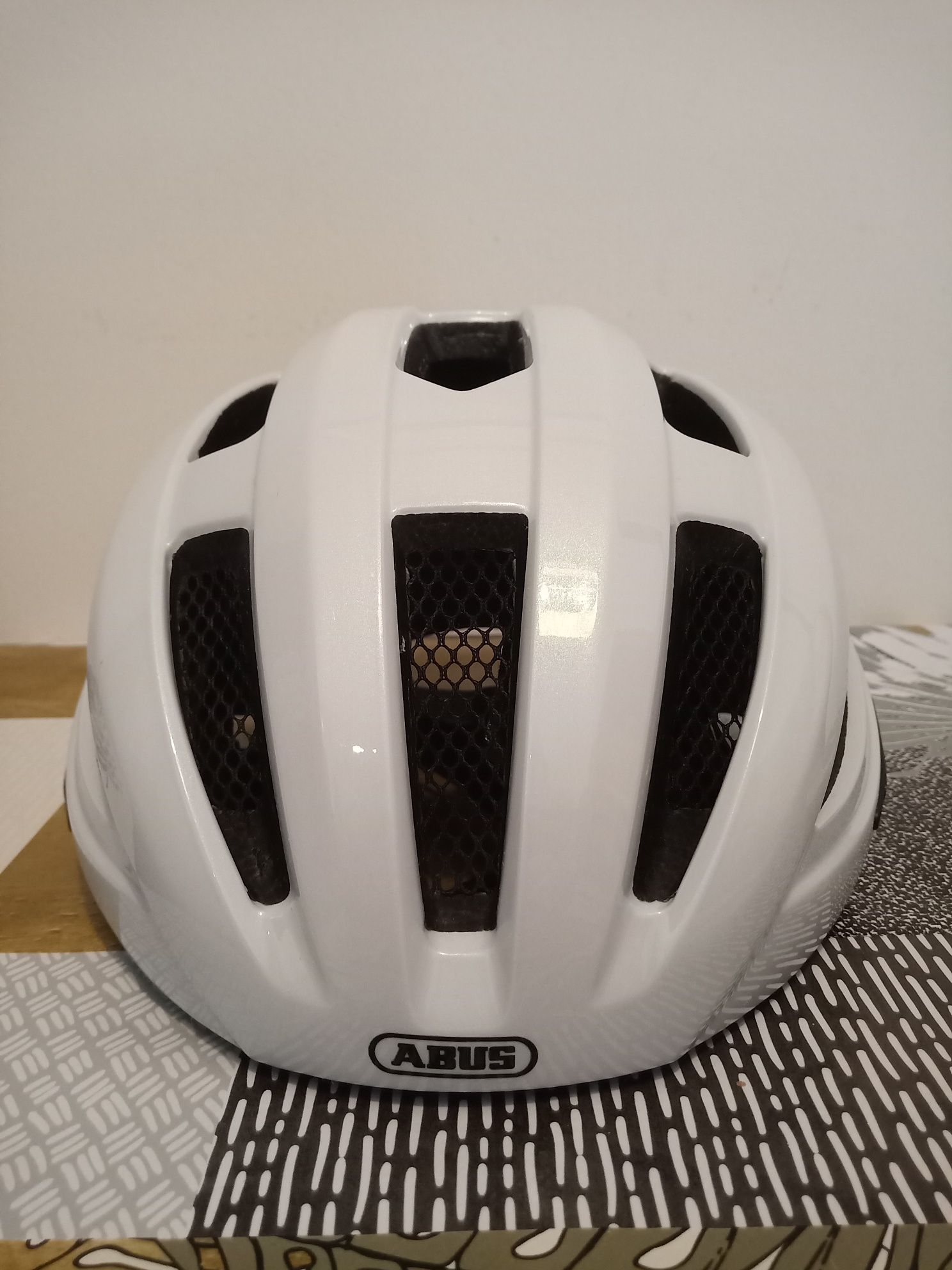 Capacete ABUS Macator Branco Pérola tamanho M