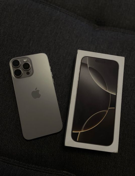 iPhone 16 Pro Max Titanium 256gb— как новый!