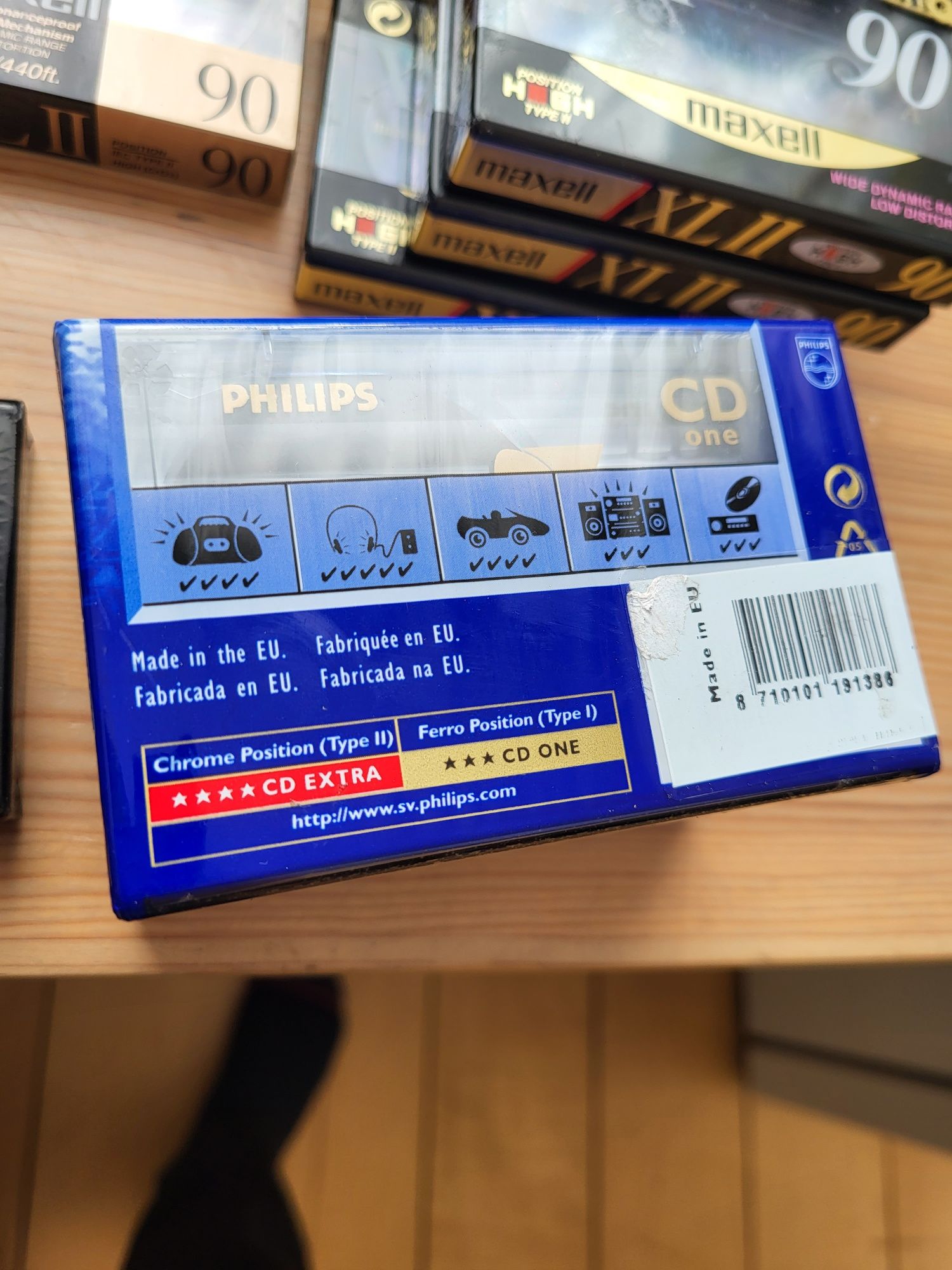 Новые запечатанные кассеты Sony,Maxell,Philipsl