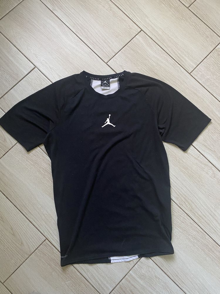 Футболка Nike Air Jordan big swoosh fred perry kappa