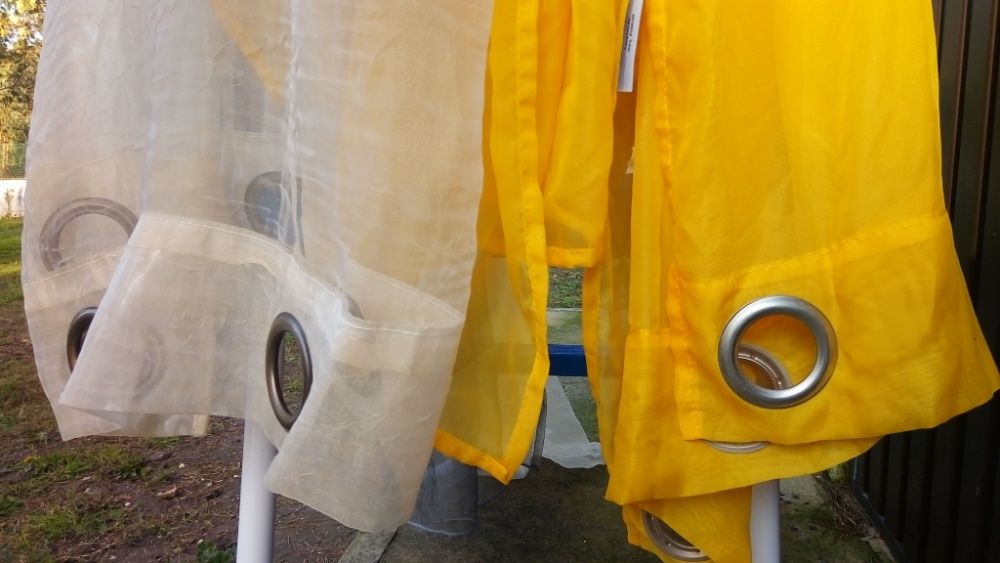 Cortinas novas em crochet entre outras