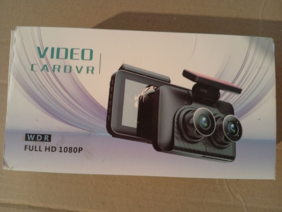 Відеореєстратор на 3  камери