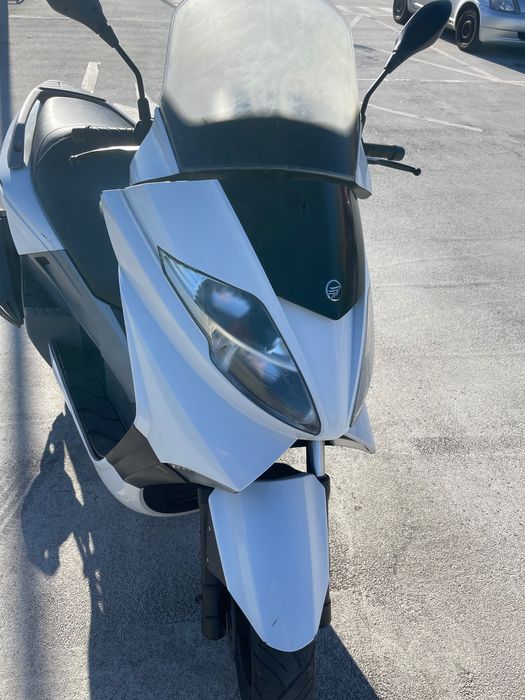 Scotter 125cc em bom estado