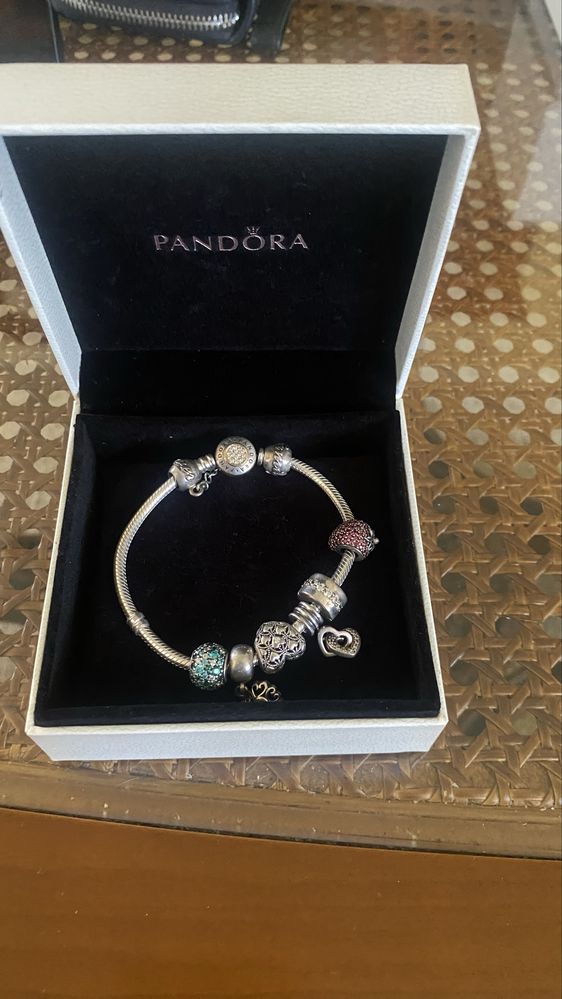 Продам браслет Pandora, б/у