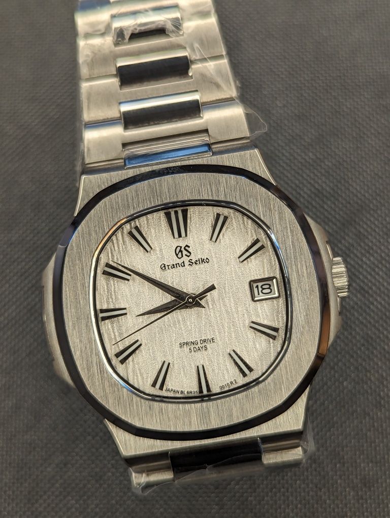 Seiko mod biała tarcza faktura brzozy