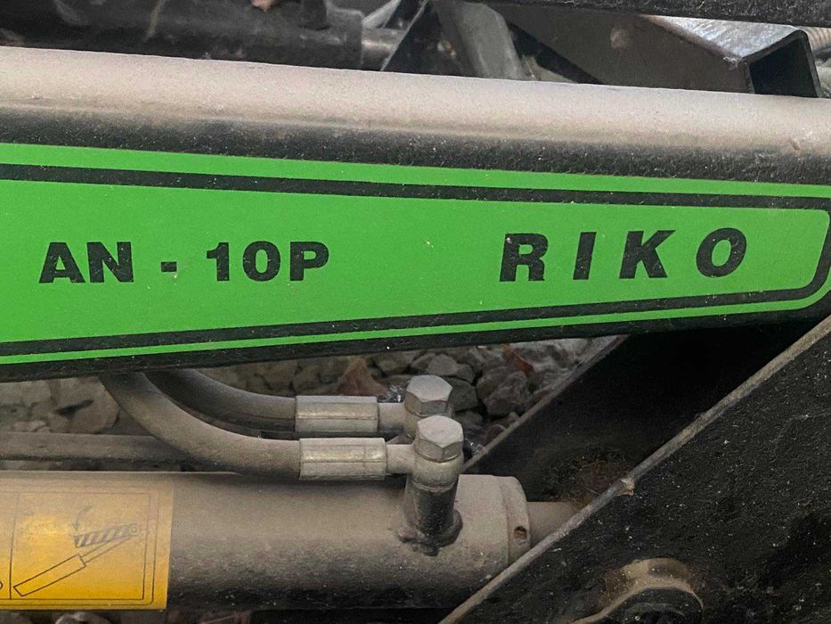 Продам швидкознімний фронтальний  навантажувач AN-10P RICO