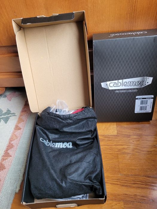 Cabos CableMod PRO ModMesh C-Series Kit para Corsair RMi/RMx