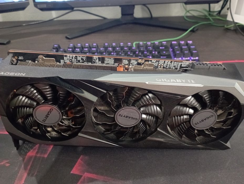 Відеокарта Radeon rx 6800 xt 16 GB дефект