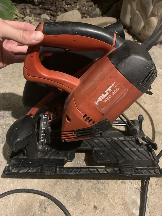 Торцувальна пила Hilti WSC 255