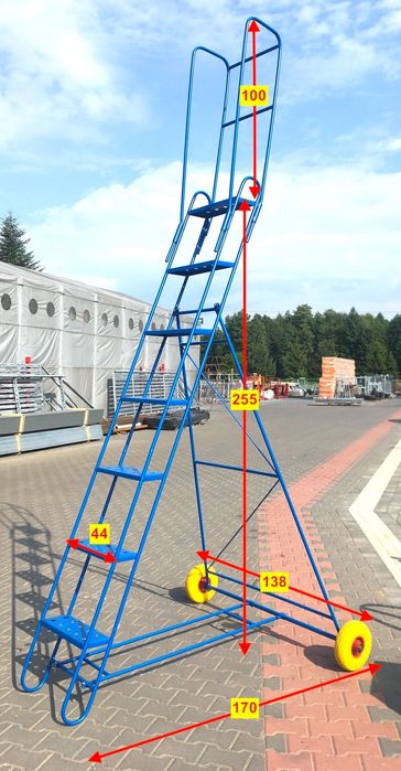 Drabina sadownicza na kołach sanki sadownicze