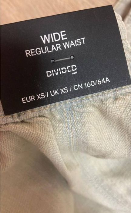 Жіночі джинси H&M з потертостями