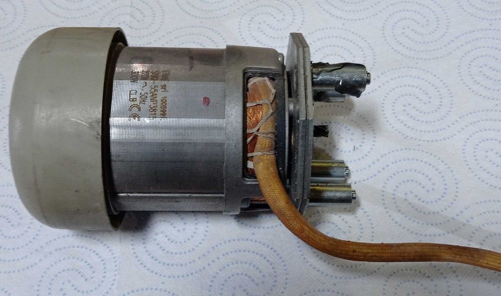 Niszczarka Kobra 240-390 Silnik przekładniowy