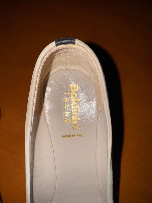 Туфлі Baldinini  на танкетці розм 40-41 (26 см)