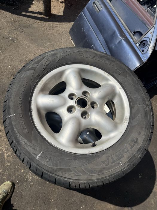 диски з резиною land rover frilander 5/114.3/16резина 235/60/16