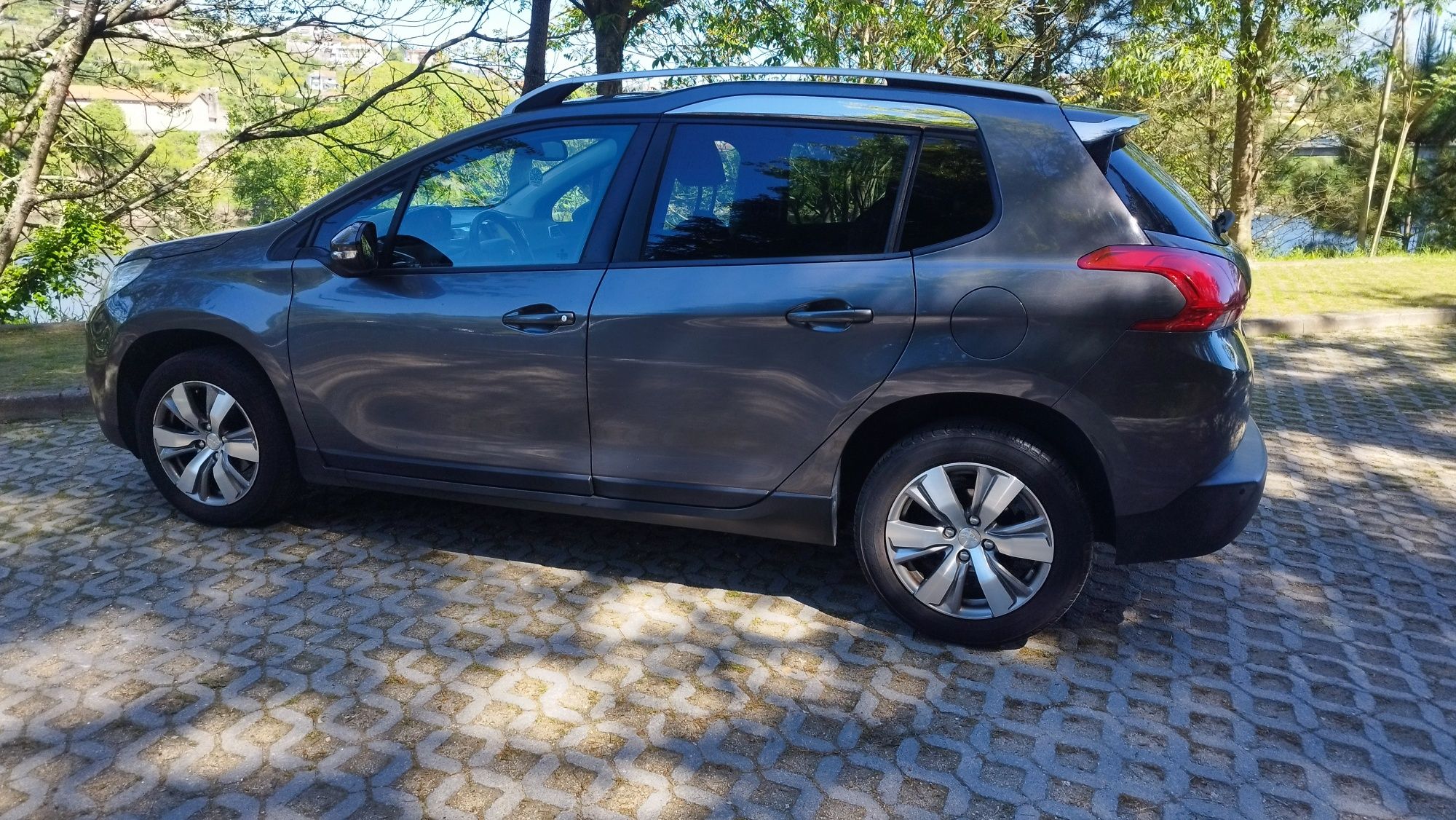 Peugeot 2008 1.4hdi active nacional