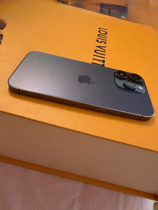 iPhone como novo.Oportunidade única. Não perca.