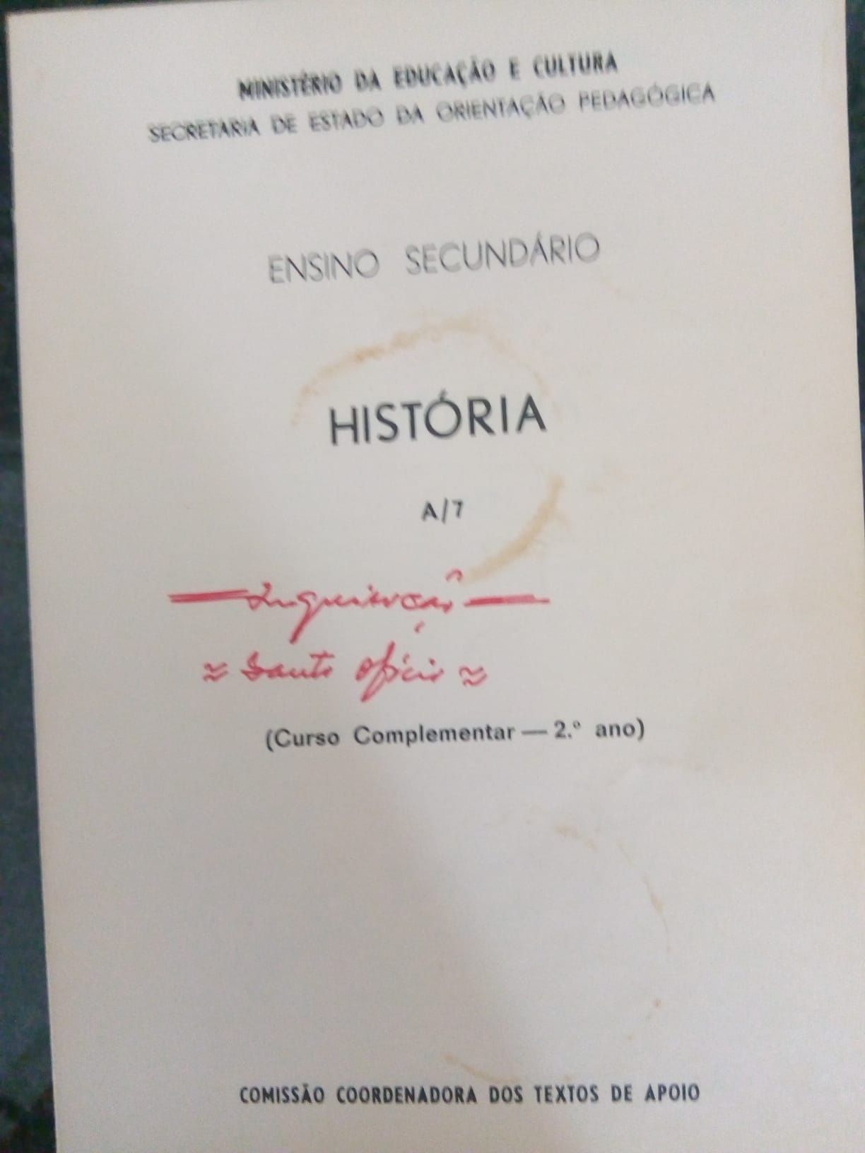 Livros de história antigos (ensino secundário)