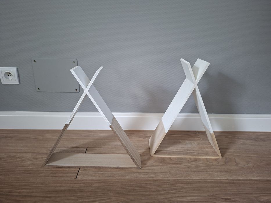 Półki na ścianę tipi nowe