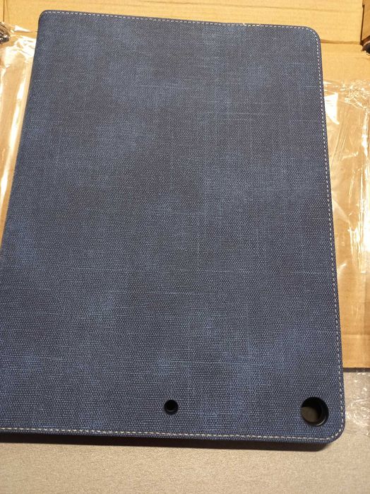 Etui na iPada 10,2 kolor niebieski NOWY