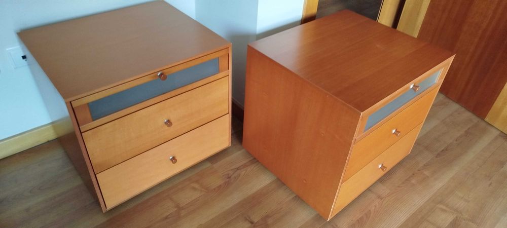 Conjunto de Mobília de Quarto em madeira