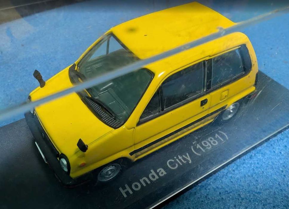 Мини-автомобиль Norev Honda City 1981 1/43 литой