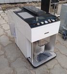 Кавомашина кавоварка автоматична Siemens Integral EQ.500 TQ507R03 біла