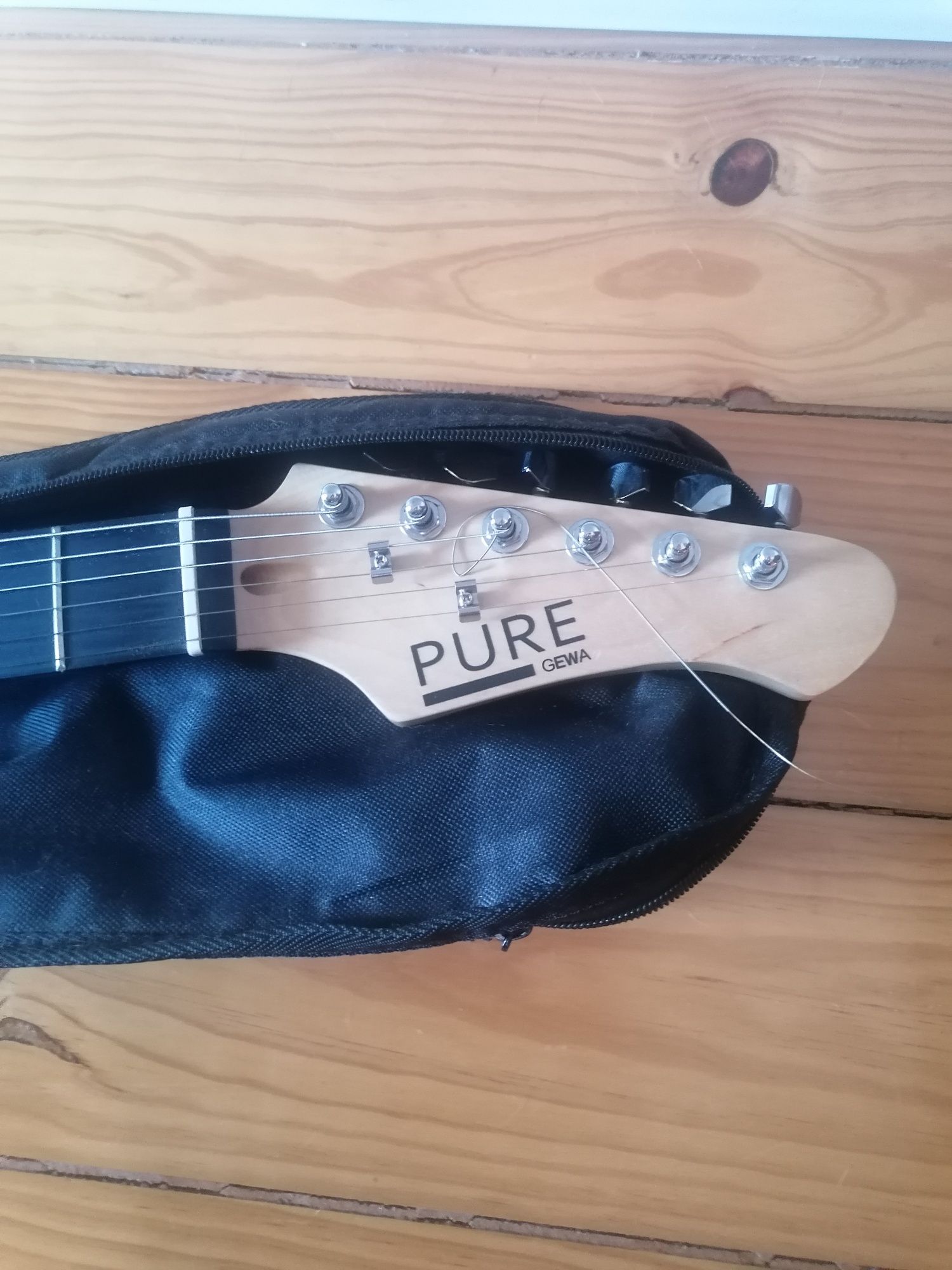 Guitarra elétrica