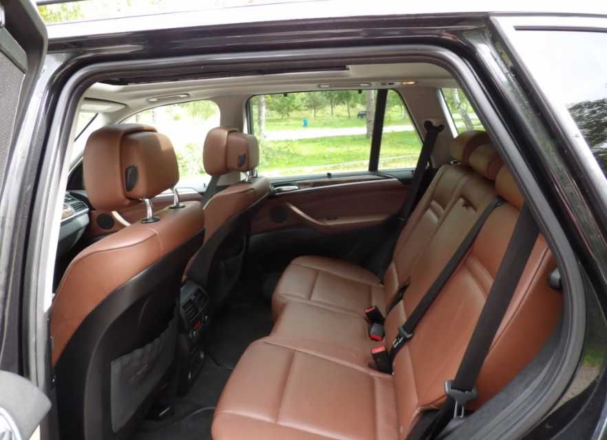 BMW X5 2012 xDrive 40d