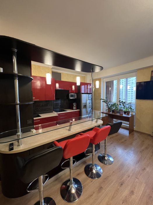 Сдам евродвушка Говорова /Армейская генератор,теплосчетчик ,паркПобеды