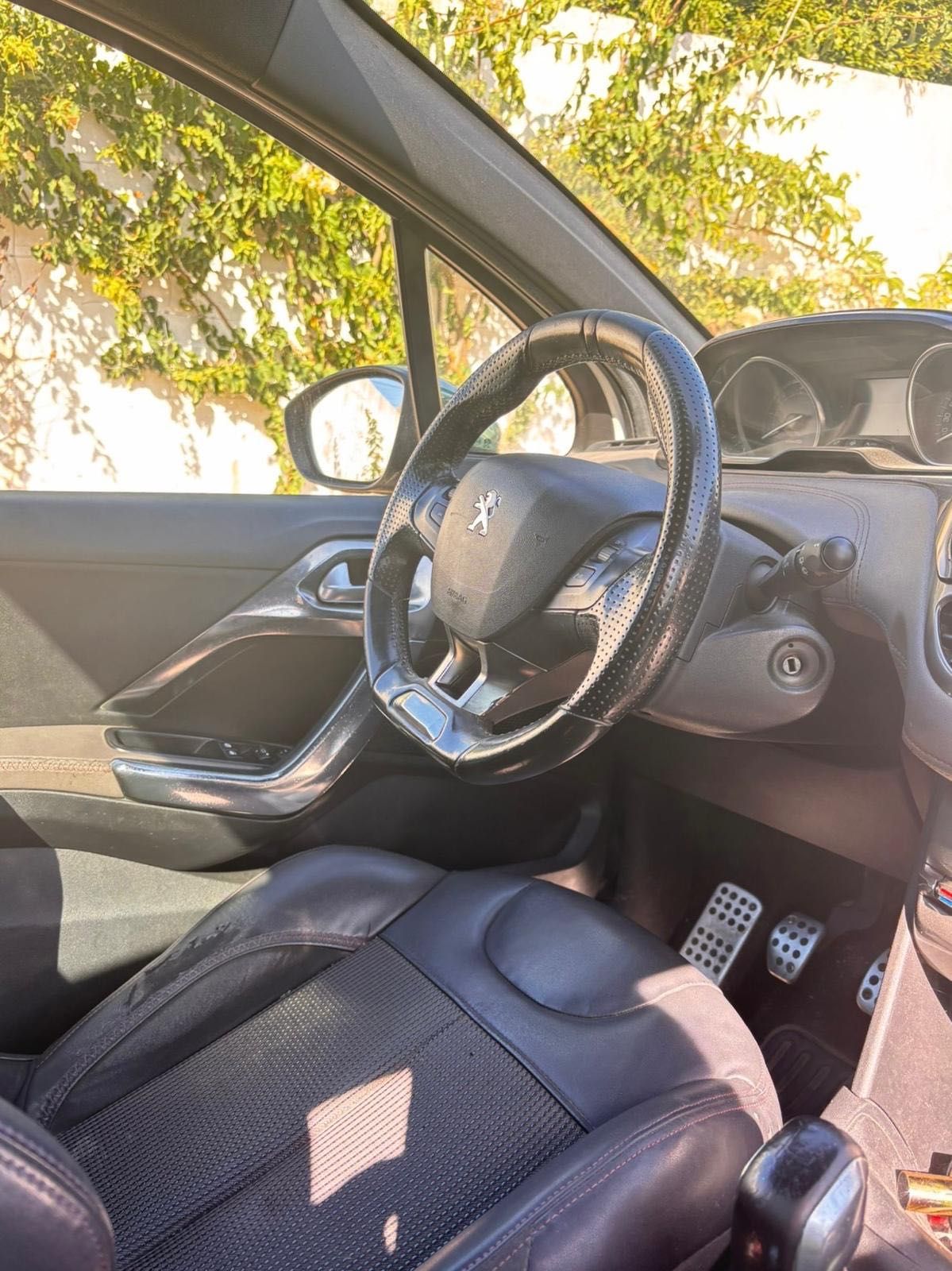 Peugeot 208 1.6HDI