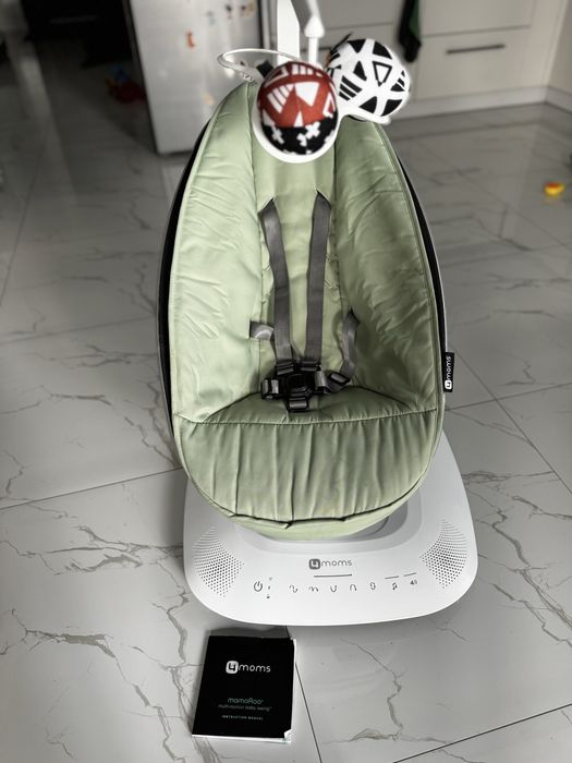 Крісло-гойдалка 4moms MamaRoo 5.0 Sage classic