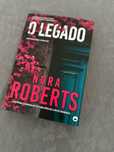 Livro Nora Roberta