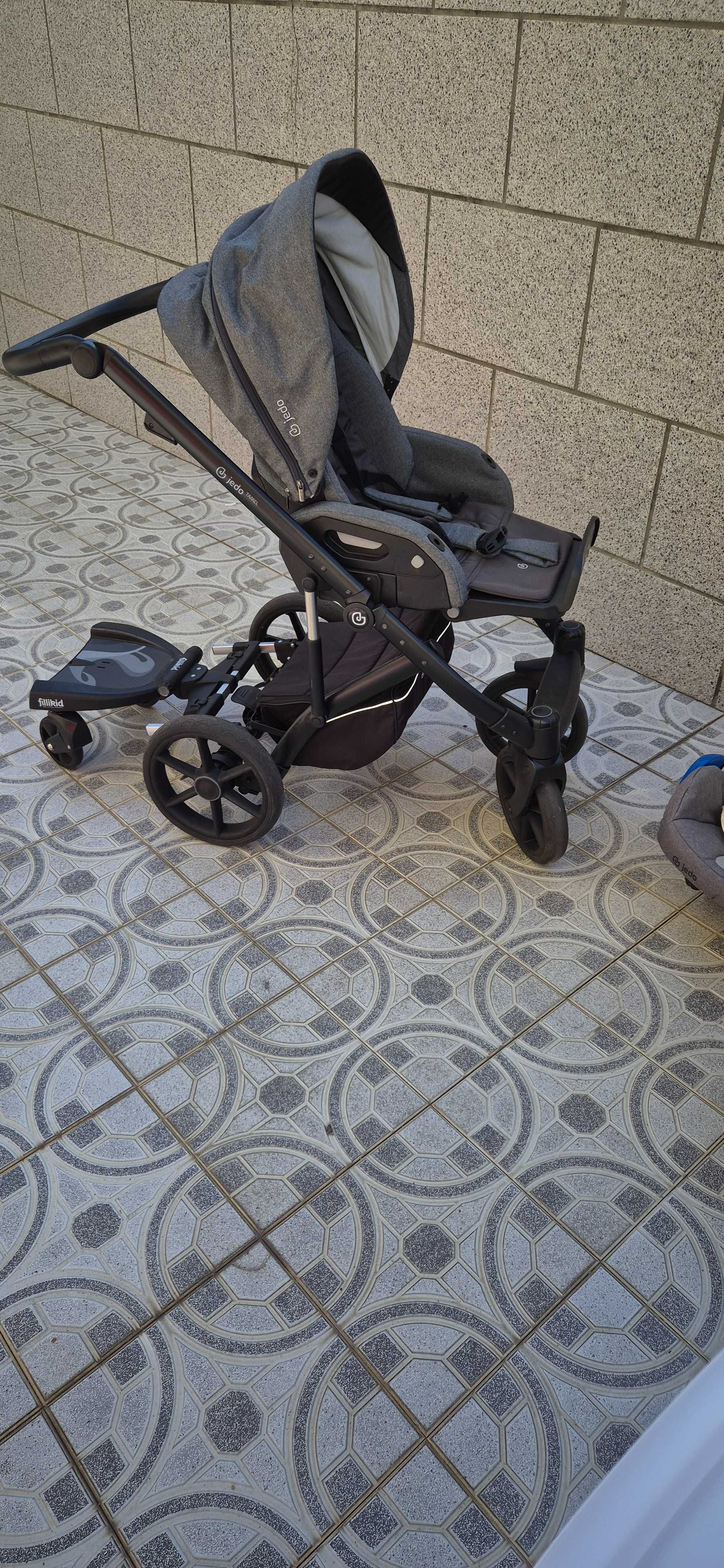 Carrinho de bebé