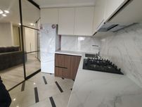 Продам двухкомнатную квартиру в центре.