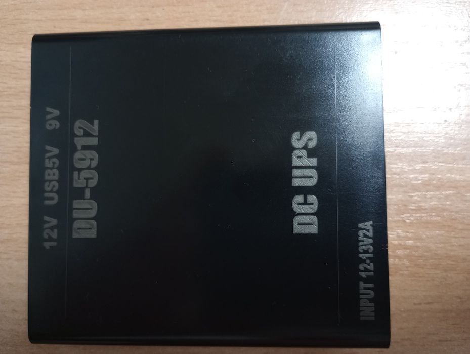 Продам міні UPS 12в для роутера