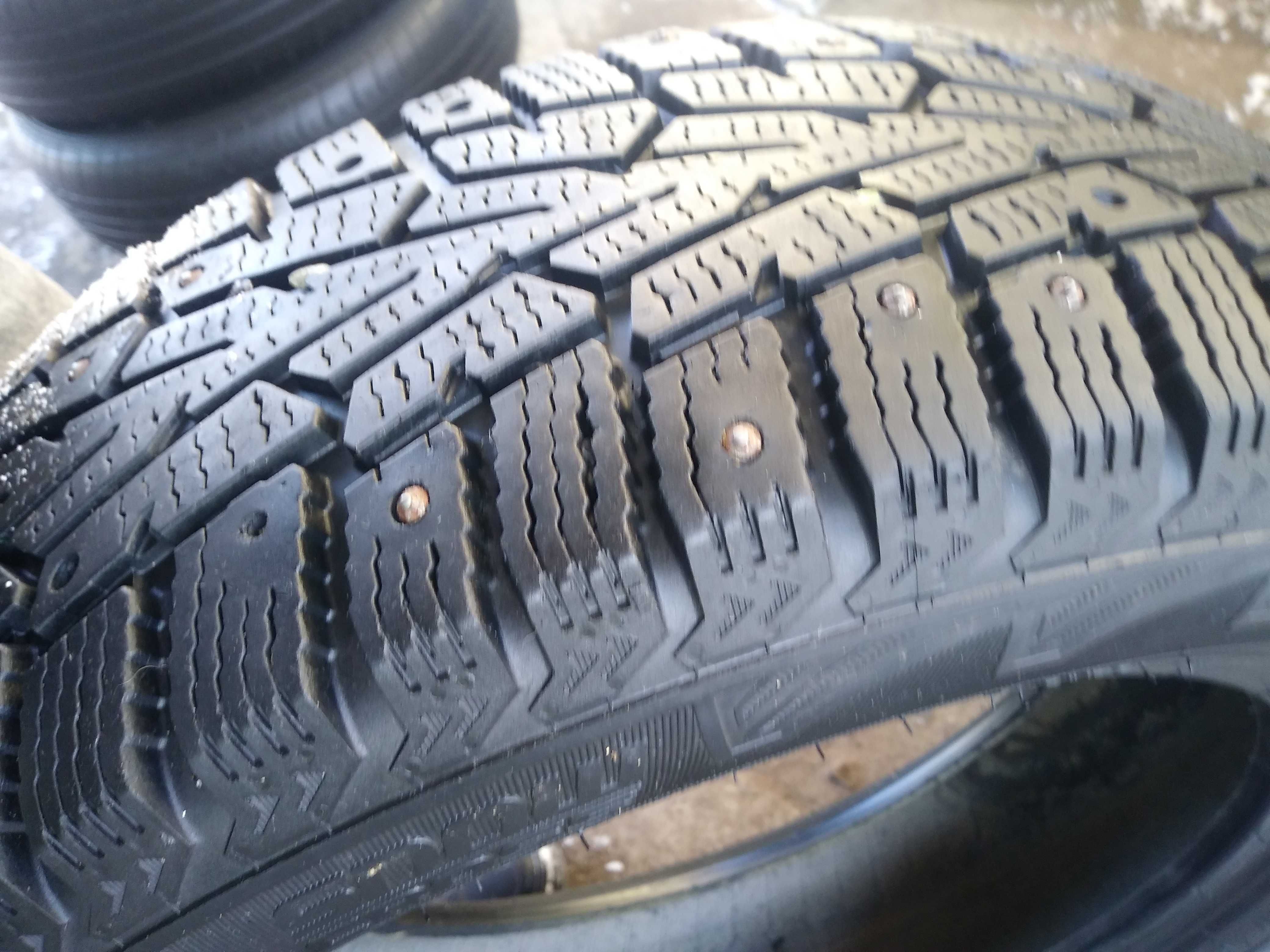 Шины зимние Cordiant Snow Cross 185/60 R15 84T, бу