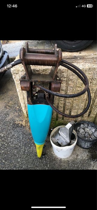 Martelo hidraulico 2.5 tn