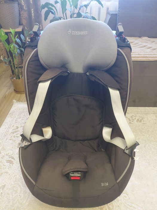 Автокрісло  Tobi