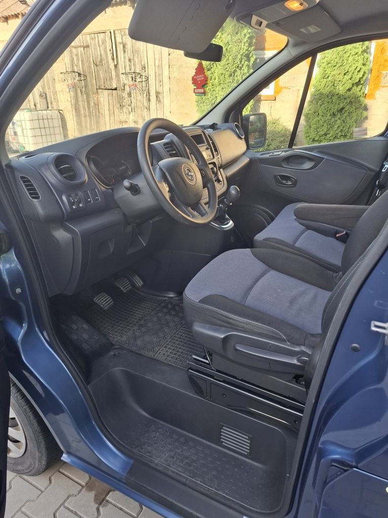 Opel vivaro 1.6 biturbo wersja long