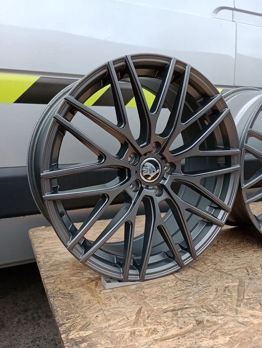 FELGI ALUMINIOWE 5x112 R19 8J ET45 57,1 SKODA ELROQ ENYAQ iV KAROQ KODIAQ OCTAVIA SUPERB YETI