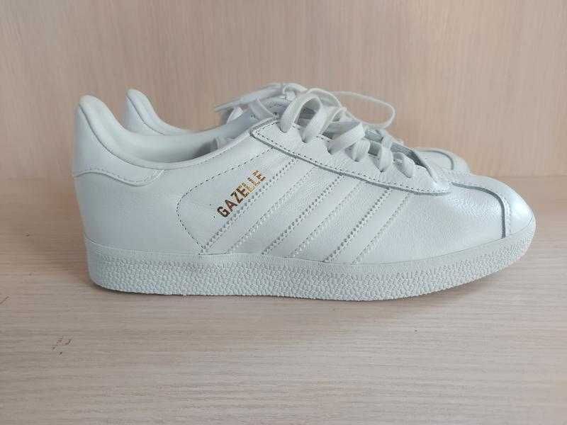 Жіночі кросівки кеди білі adidas gazelle leather white