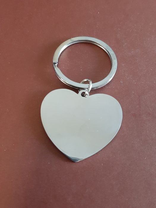 Chaveiro / Porta-chaves em Aço