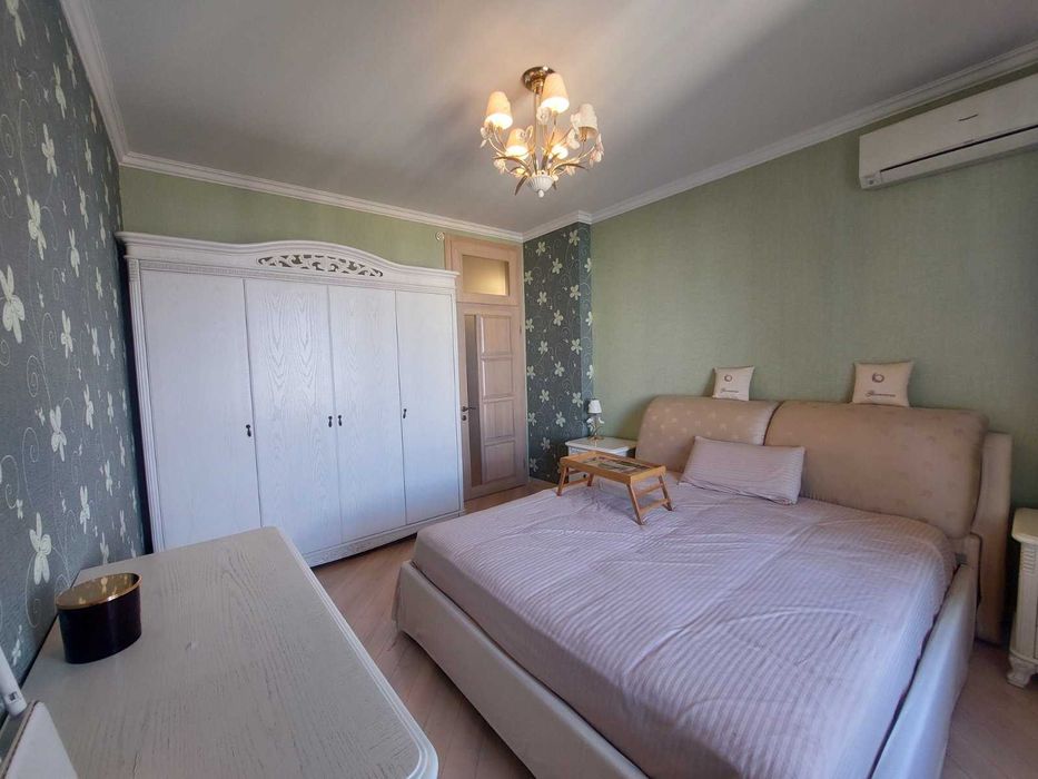 Оренда дворівневої 3к, Дмитрівська, 69,ЖК Златоустівський