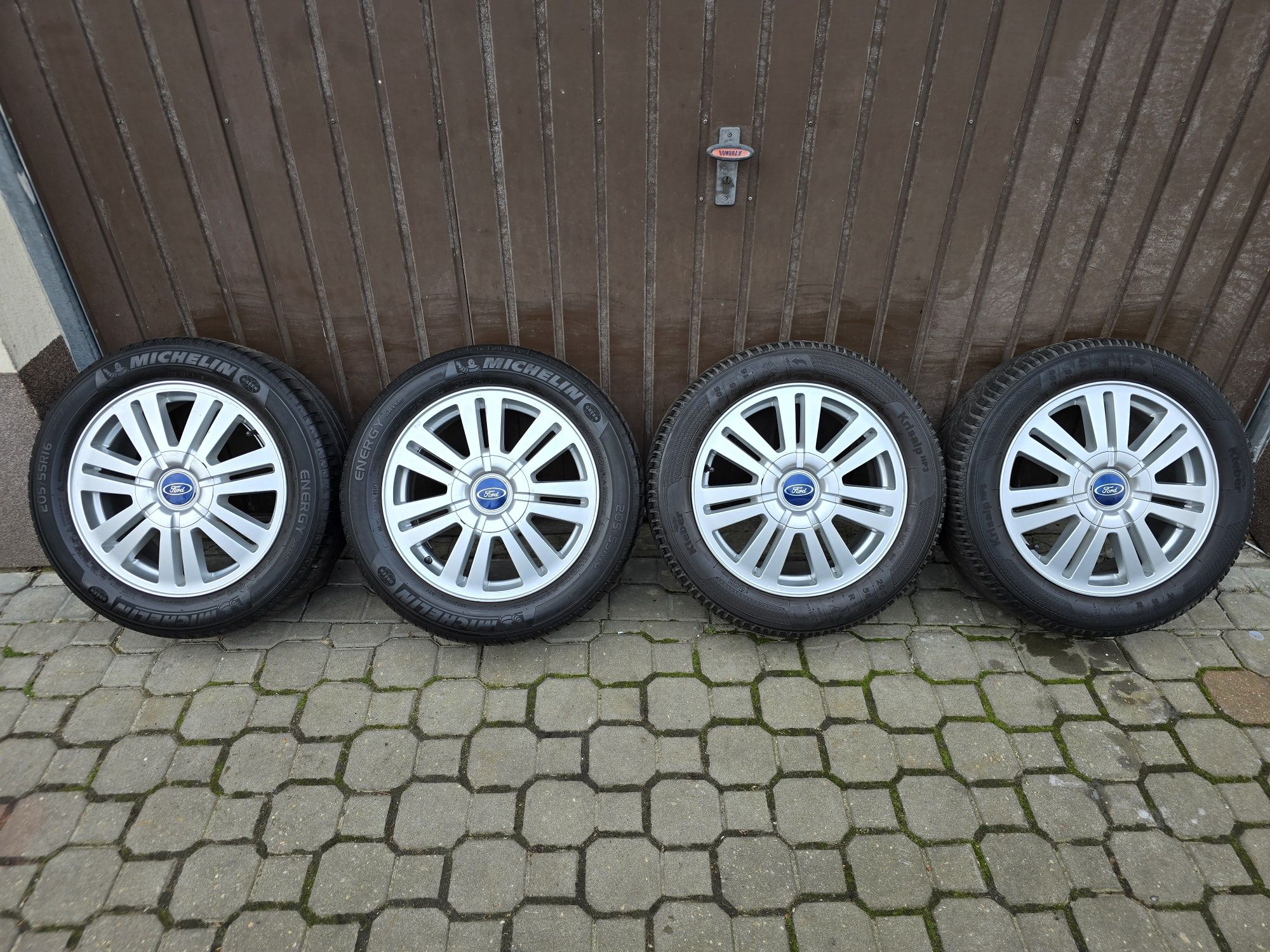 Felgi z oponami 205/55R16 Ford Focus 5x108 Mondeo C-Max S-max 16"