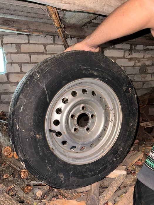 Продам колесо с диском r14