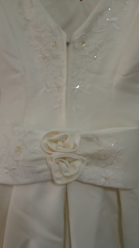 Vestido de noiva SM pérola com bordados e lantejoulas