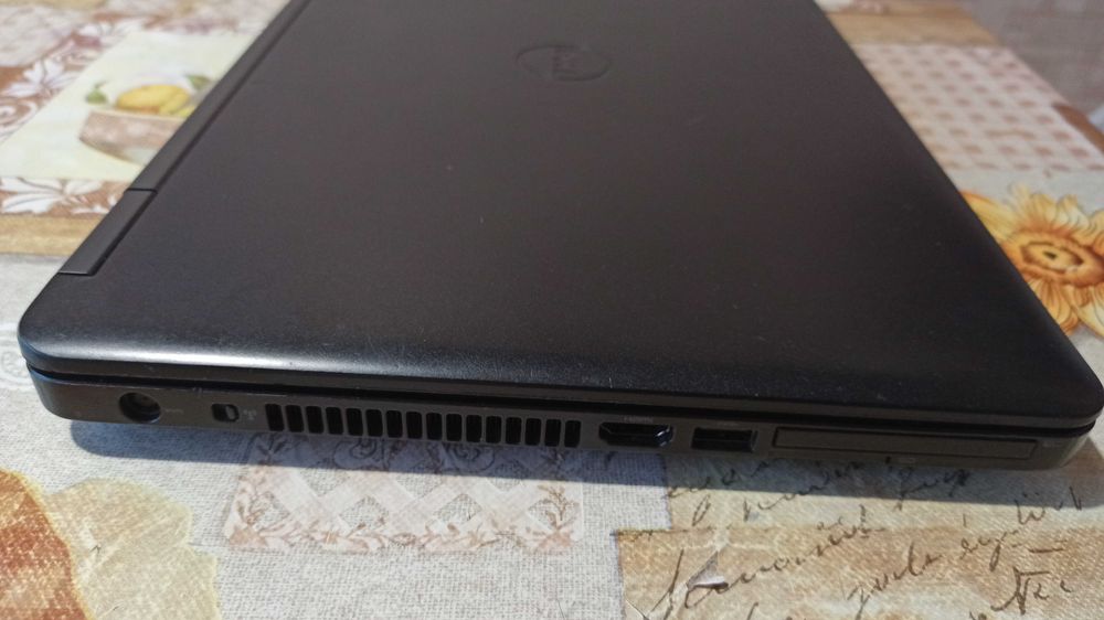 Dell Latitude E5440 i5-4310U 4ГБ DDR3 HDD 500ГБ 14"