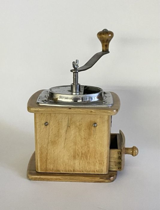 Кавомолка, мельница для кофе, кофемолка, измельчитель, посуда, млинок